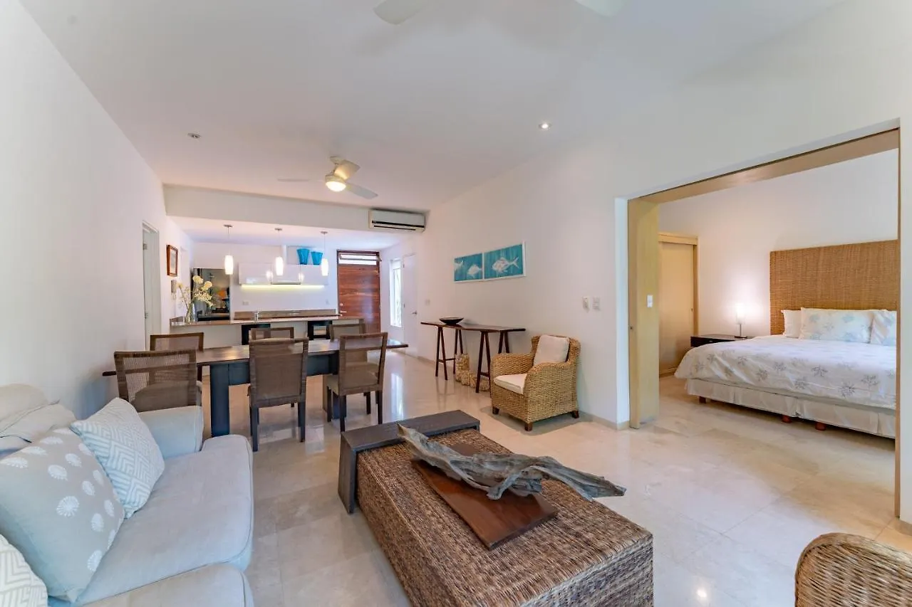 Papaya 15 Apartments Playa del Carmen