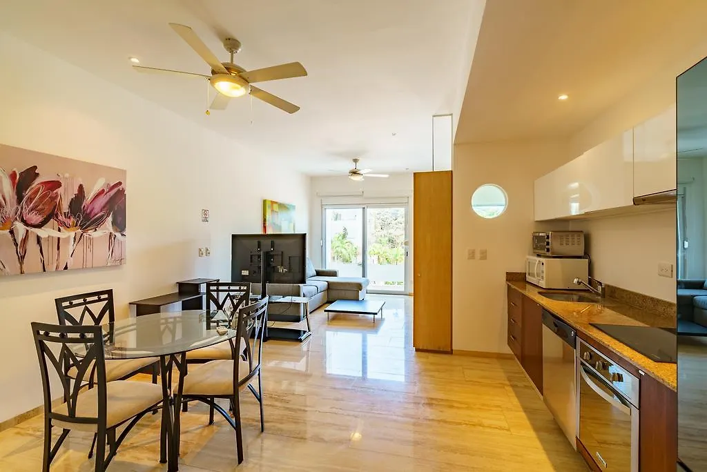 Papaya 15 Apartments Playa del Carmen