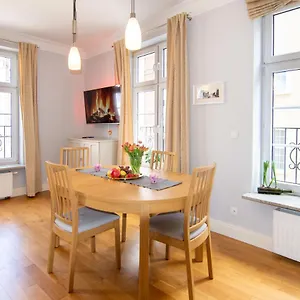 Maya's Flats & - Staromiejski Apartment Gdansk
